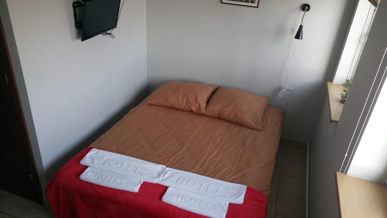 Hostel Bazar Krakow Bagian luar foto
